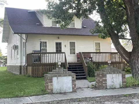 121 Helen St, Streeter, ND 58483
