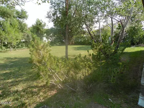 1509 50th St W, Williston, ND 58801 photo 21