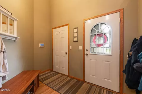 Entry Way - 3000 Plainview Dr SE, Mandan, ND 58554 photo 1 of 5
