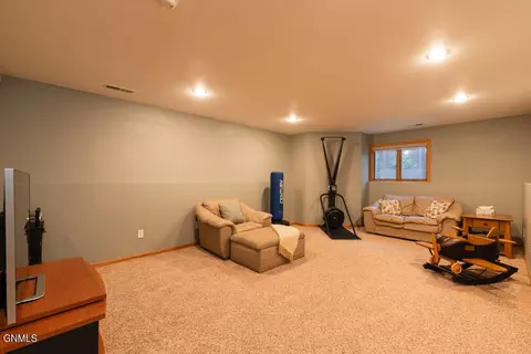 Other - 3000 Plainview Dr SE, Mandan, ND 58554 photo 4 of 8