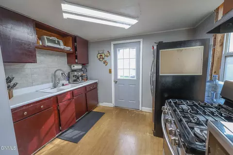 Kitchen - 422 4th Ave E, Williston, ND 58801 photo 2 of 2