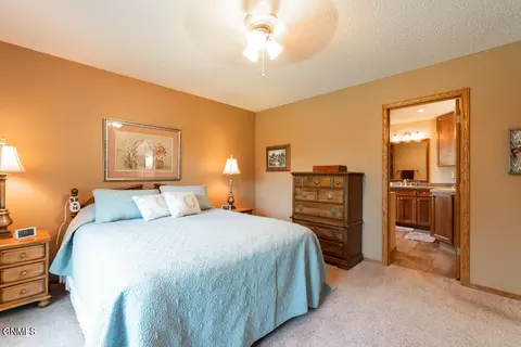 2628 Stevens St, Bismarck, ND 58503 photo 24