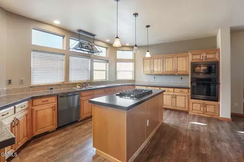 5342 Martinez Loop NW, Williston, ND 58801 photo 26