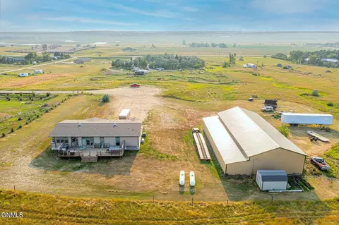 5342 Martinez Loop NW, Williston, ND 58801 photo 15
