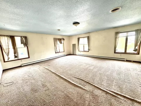 513 4th Ave E, Williston, ND 58801 photo 20