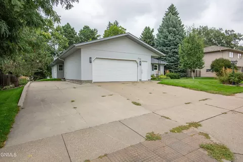 Exterior - 220 Redstone Dr, Bismarck, ND 58503 photo 3 of 7