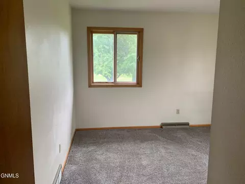 303 Kundert St, Turtle Lake, ND 58575 photo 16