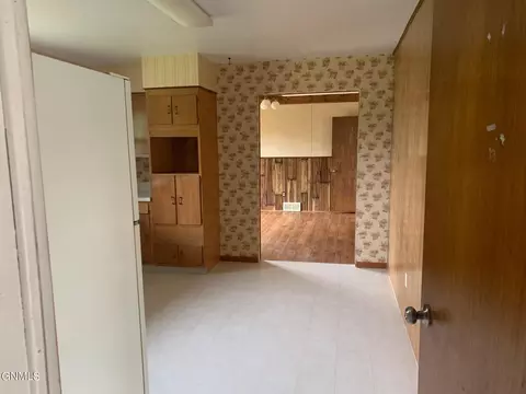 303 Kundert St, Turtle Lake, ND 58575 photo 11