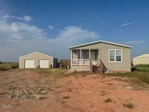 12888 Longview Dr, Arnegard, ND 58835