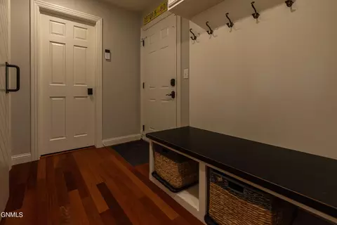 Entry Way - 1283 Eagle Crest Loop, Bismarck, ND 58503 photo 6 of 11