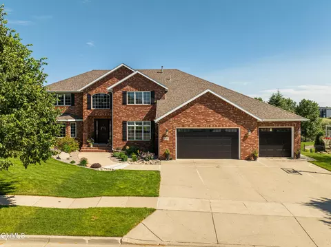 Exterior - 1283 Eagle Crest Loop, Bismarck, ND 58503 photo 30 of 44