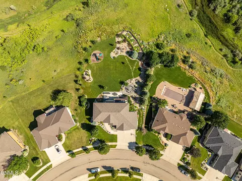 View/Area - 1283 Eagle Crest Loop, Bismarck, ND 58503 photo 6 of 19