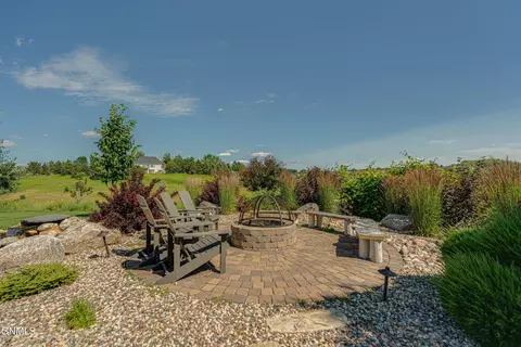 Exterior - 1283 Eagle Crest Loop, Bismarck, ND 58503 photo 16 of 44