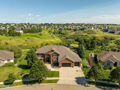 View/Area - 1283 Eagle Crest Loop, Bismarck, ND 58503 photo 4 of 19