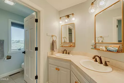 Bath - 1283 Eagle Crest Loop, Bismarck, ND 58503 photo 6 of 6