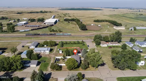 View/Area - 117 Vinton Ave, Stanton, ND 58571 photo 5 of 7
