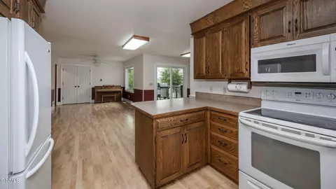 Kitchen - 117 Vinton Ave, Stanton, ND 58571 photo 3 of 3