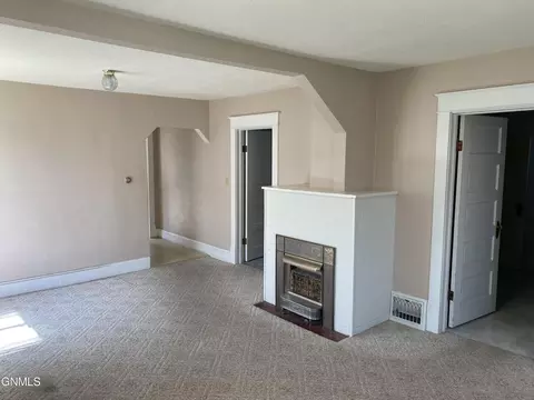 Living - 404 14th St S, Bismarck, ND 58504 photo 1 of 3