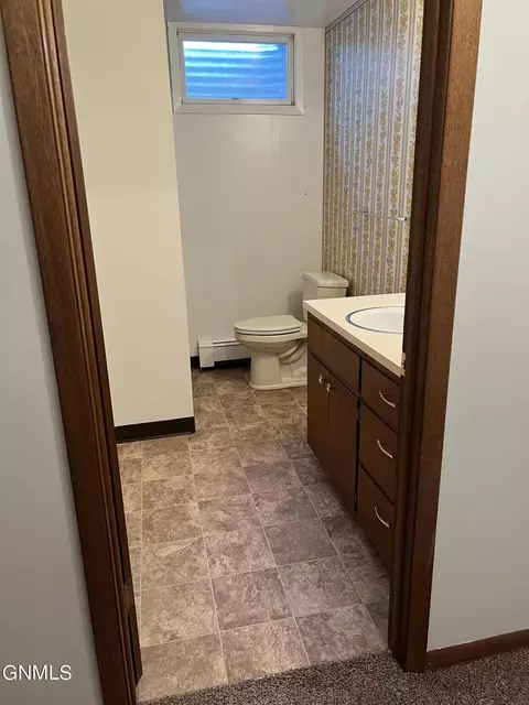 604606 Capitol Ave E, Bismarck, ND 58501 photo 40
