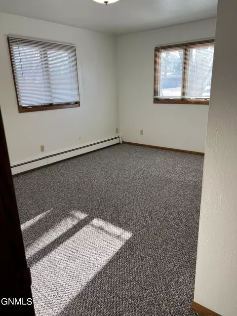 604606 Capitol Ave E, Bismarck, ND 58501 photo 37