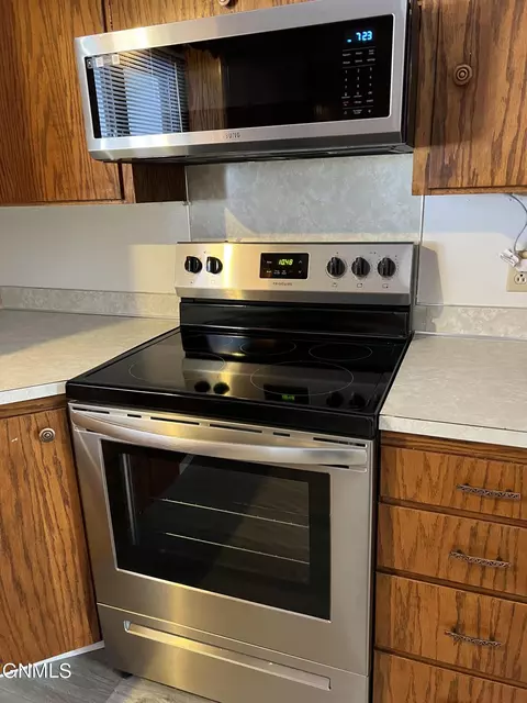 604606 Capitol Ave E, Bismarck, ND 58501 photo 30