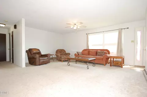 309 11th Ave SW, Sidney, MT 59270 photo 2