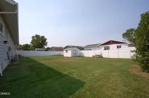 309 11th Ave SW, Sidney, MT 59270 photo 16