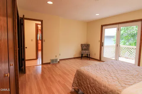 Bedroom - 306 N Brandon Loop, Bismarck, ND 58503 photo 4 of 9
