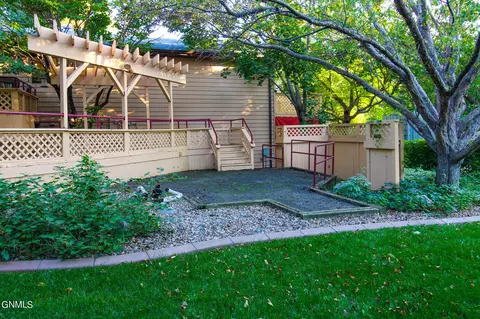 Exterior - 306 N Brandon Loop, Bismarck, ND 58503 photo 20 of 25