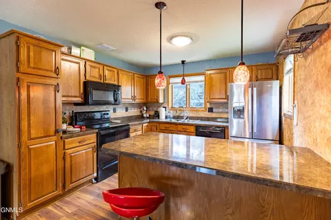 Kitchen - 3613 Hackberry St, Bismarck, ND 58503 photo 2 of 2