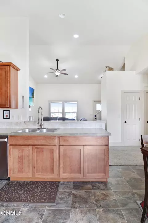 Kitchen - 3415 34th St W, Williston, ND 58801 photo 2 of 3