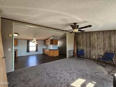 3814 24th Ct W, Williston, ND 58801 photo 21