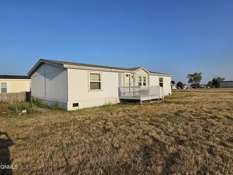 3814 24th Ct W, Williston, ND 58801 photo 5