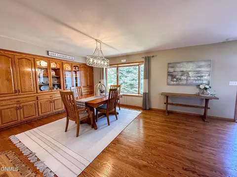 Dining - 5150 57th St SE, Bismarck, ND 58504 photo 2 of 2