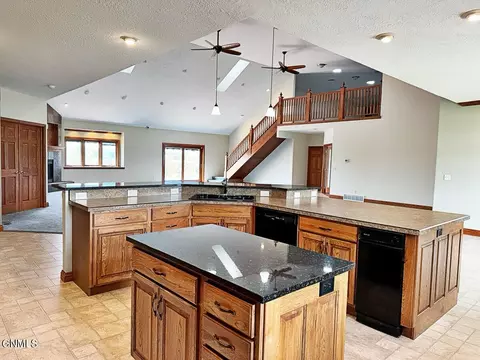 Kitchen - 4965 140th Ave NW, Williston, ND 58801 photo 7 of 14