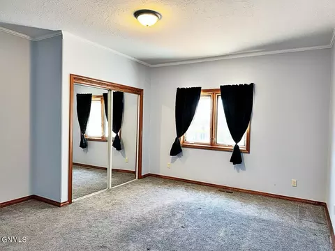 Bedroom - 4965 140th Ave NW, Williston, ND 58801 photo 3 of 7