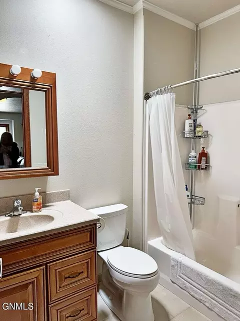 Bath - 4965 140th Ave NW, Williston, ND 58801 photo 14 of 17
