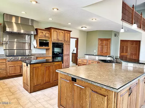 Kitchen - 4965 140th Ave NW, Williston, ND 58801 photo 8 of 14