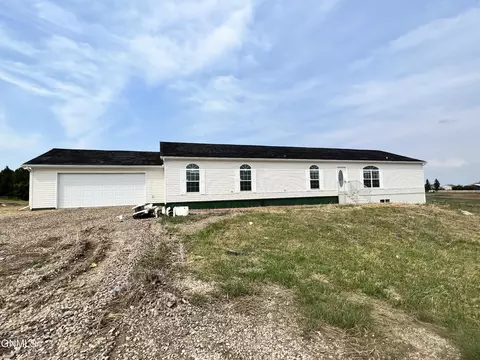 1116 17th Ave SW, Watford City, ND 58854
