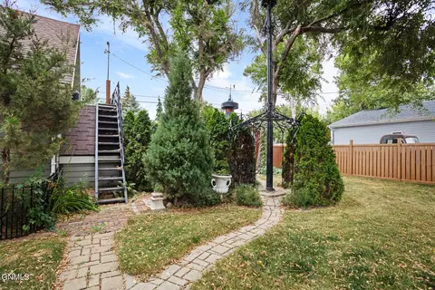 824 2nd Ave W, Williston, ND 58801 photo 17