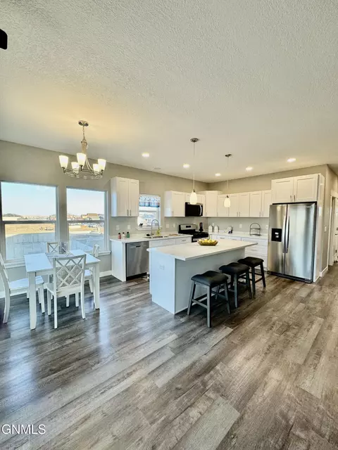 Kitchen - 3410 36th St W, Williston, ND 58801 photo 3 of 3