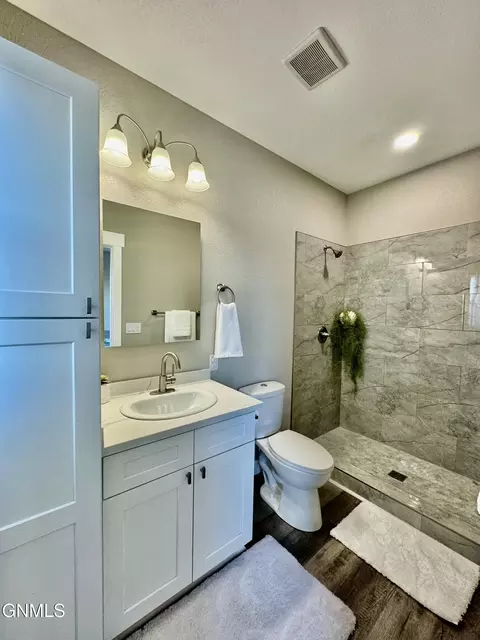 Bath - 3410 36th St W, Williston, ND 58801 photo 1 of 2