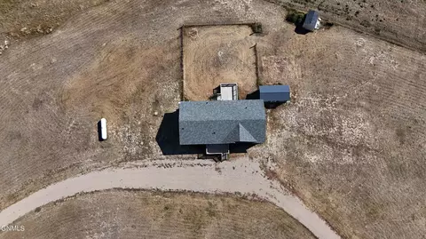 5350 Muddy Valley Dr, Williston, ND 58801 photo 3