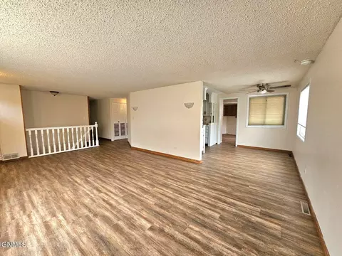1912 Sioux St W, Williston, ND 58801 photo 14