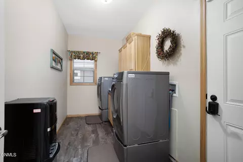 3406 35th St W, Williston, ND 58801 photo 24