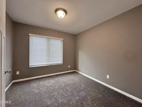 3210 Jericho Rd, Bismarck, ND 58503 photo 19