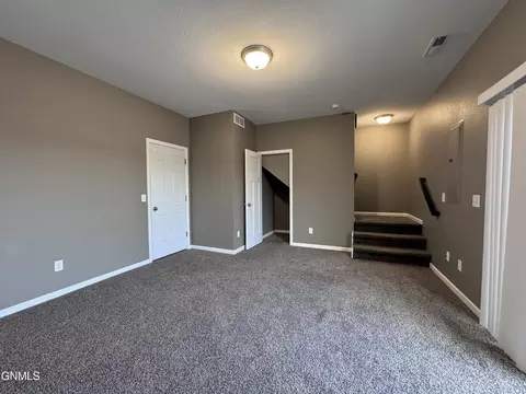 3210 Jericho Rd, Bismarck, ND 58503 photo 28