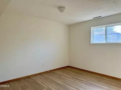 Bedroom - 115 5th Ave E, Ray, ND 58849 photo 3 of 3