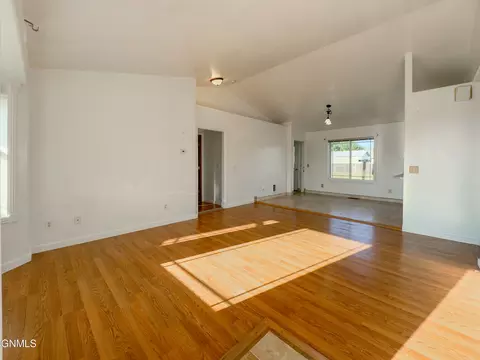 421 View St, Ray, ND 58849 photo 3