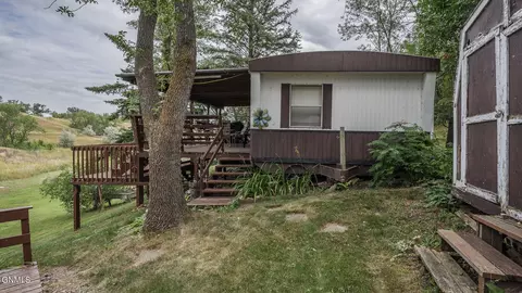 600 Apt 8 Beulah Bay Rd, Beulah, ND 58523